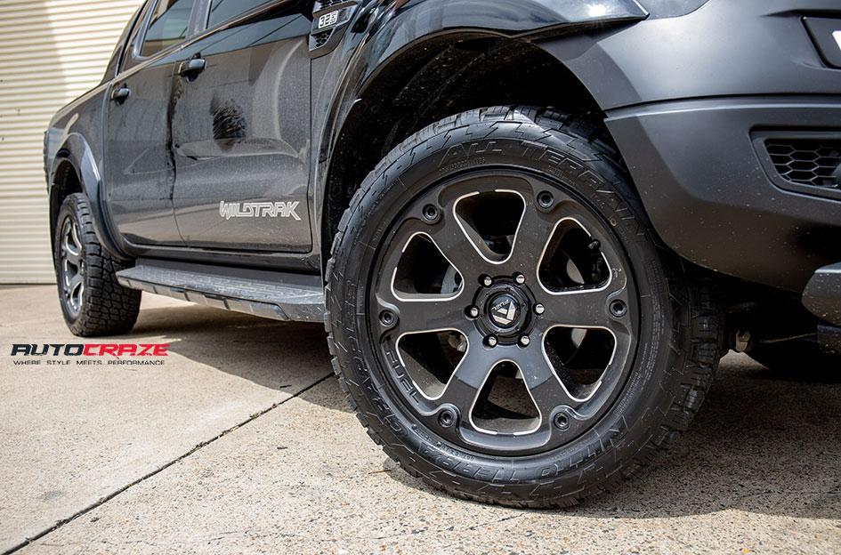 FORD RANGER BEAST GLOSS BLACK MILLED ACCENTS